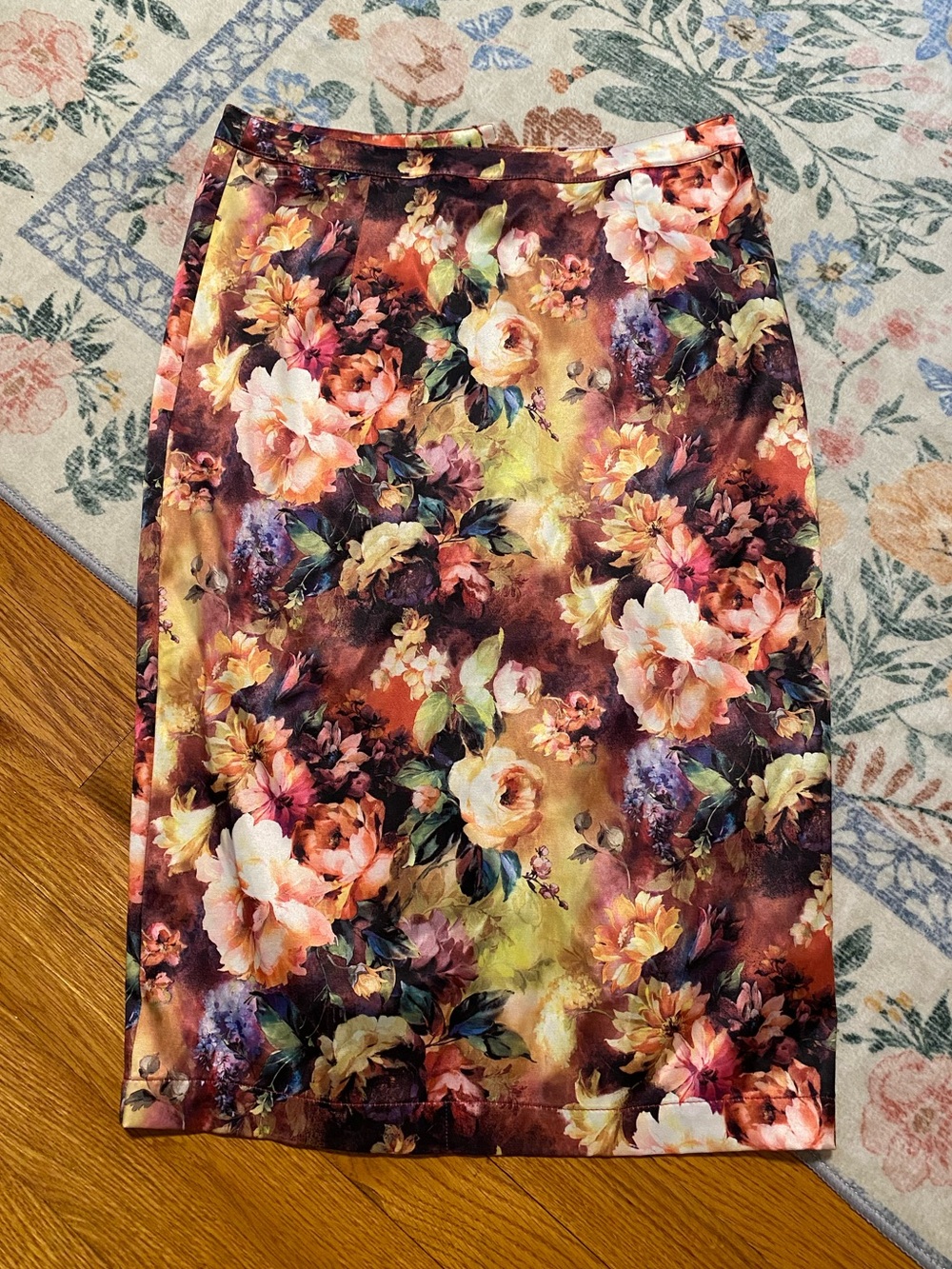 Louche Vintage Floral Print Midi Pencil Skirt